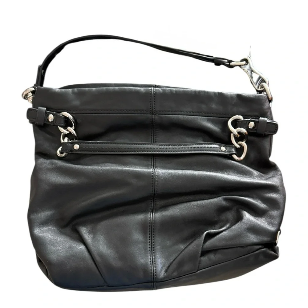Vintage Coach Brooke #14820 Soft Leather Hobo Medium Purse Black & Silver
